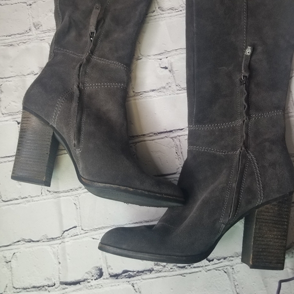 Dolce Vita otk gray suede boots - Picture 6 of 10